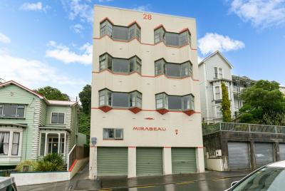 unit-5-28-clifton-terrace-kelburn