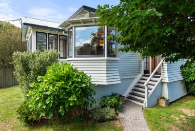 12-sunshine-avenue-karori
