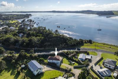 4-waterside-way-pukenui