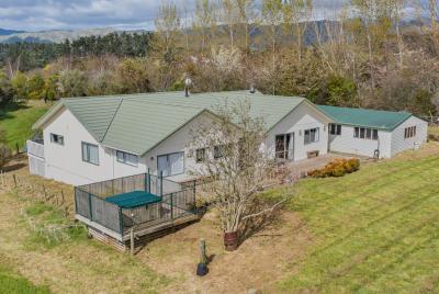 16-twin-peaks-grove-koputaroa