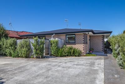 unit-1-72c-queen-street-levin