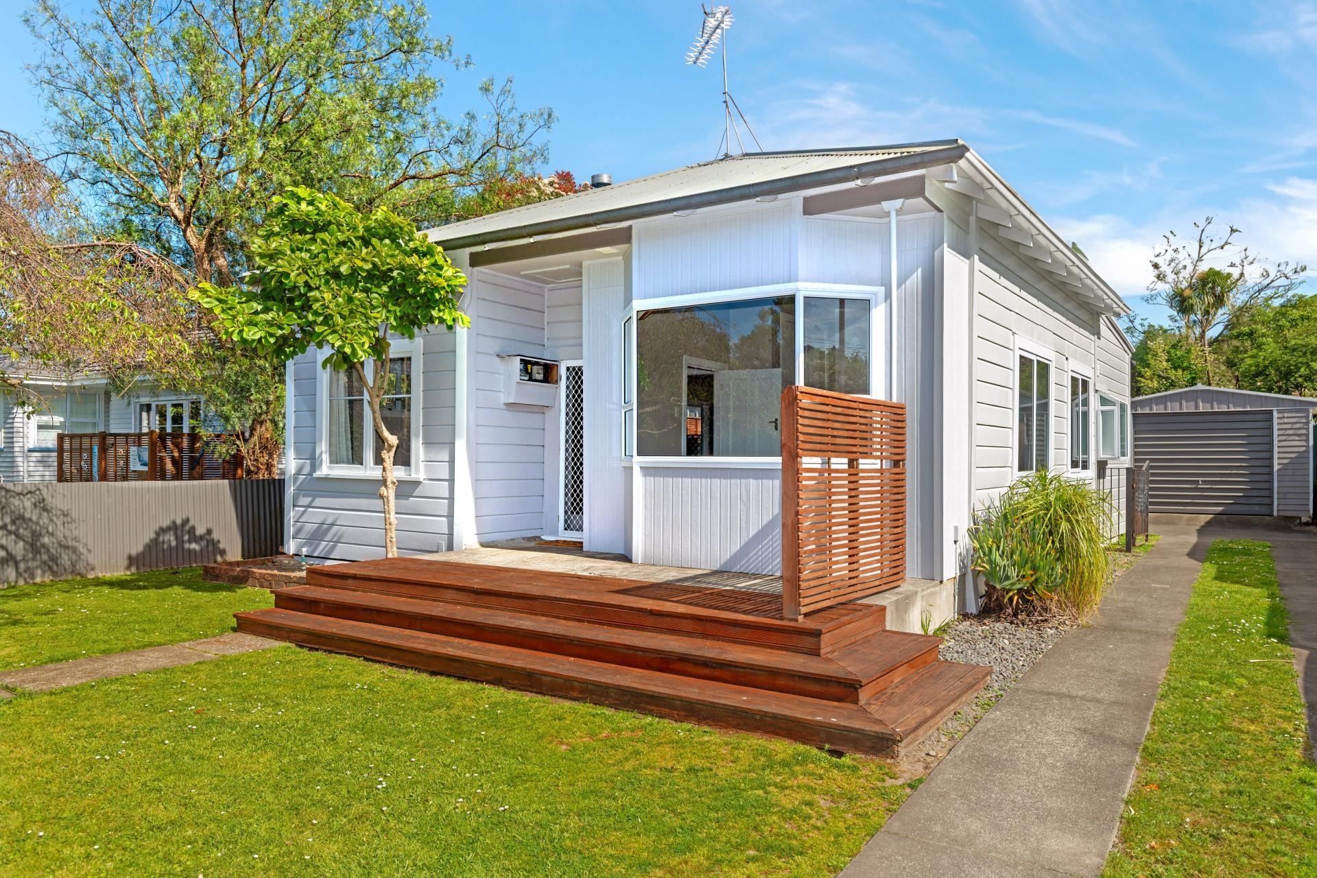 8 Massey Road, Mangapapa