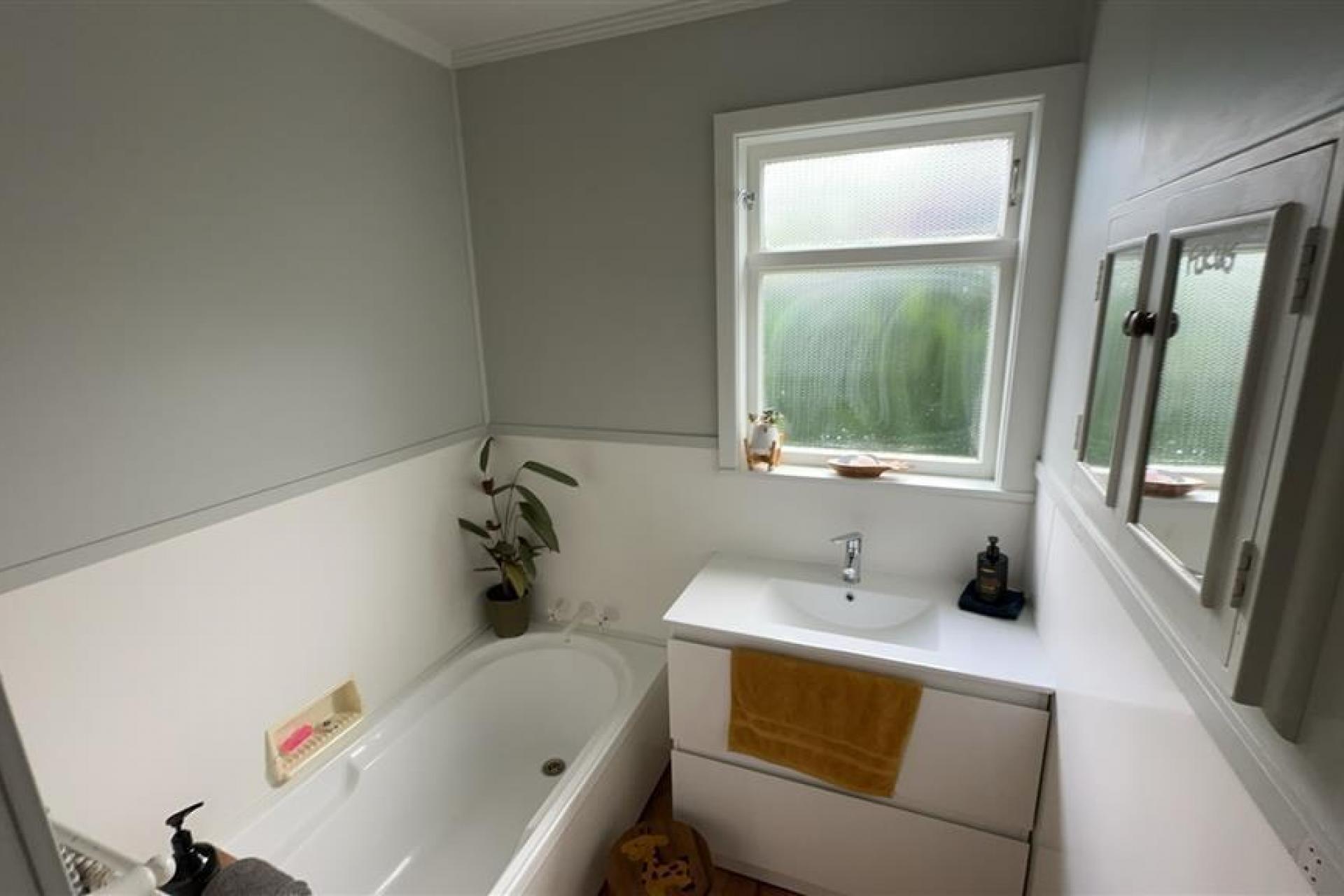 45 Moana Road, Okitu