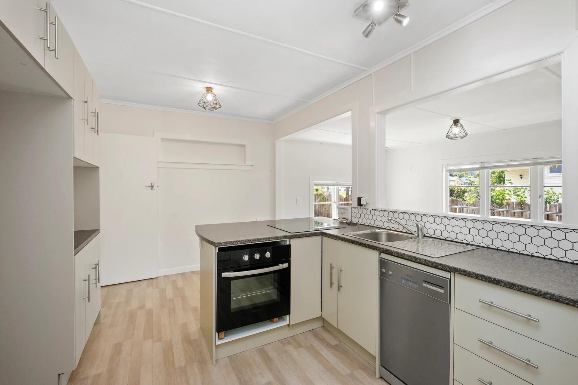 26 Oak St, Mangapapa