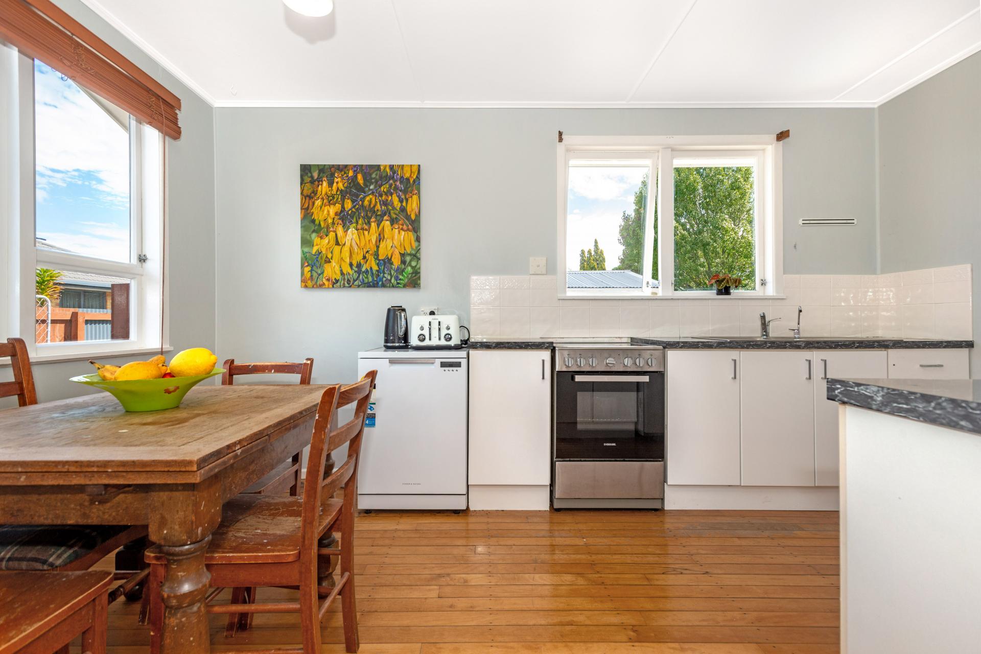 20 Leon Street, Riverdale