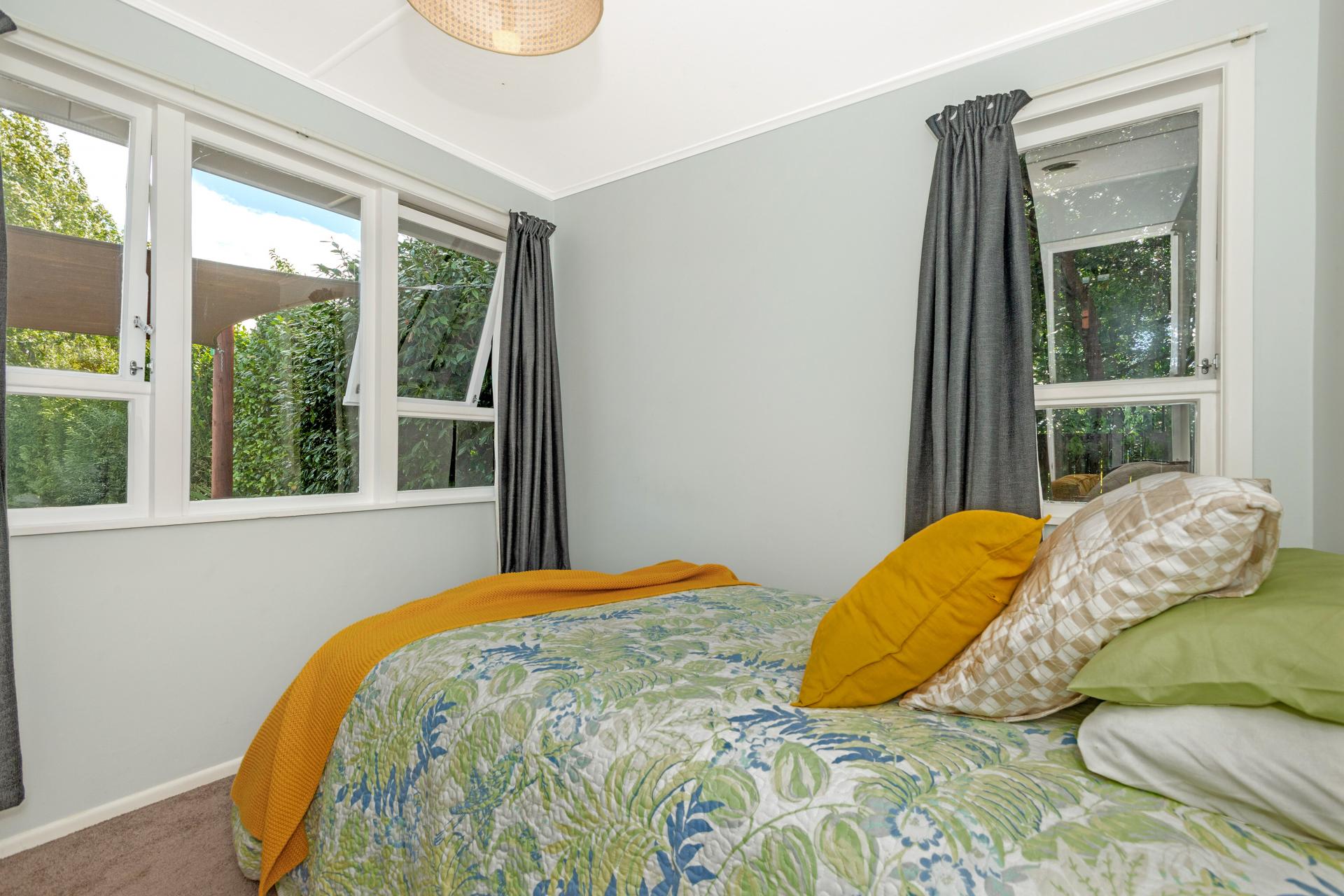 20 Leon Street, Riverdale