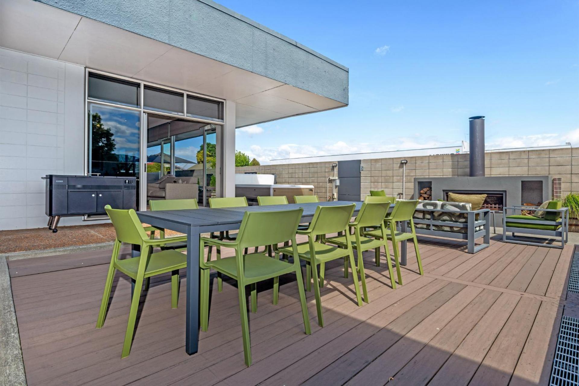 70 Disraeli St, Gisborne