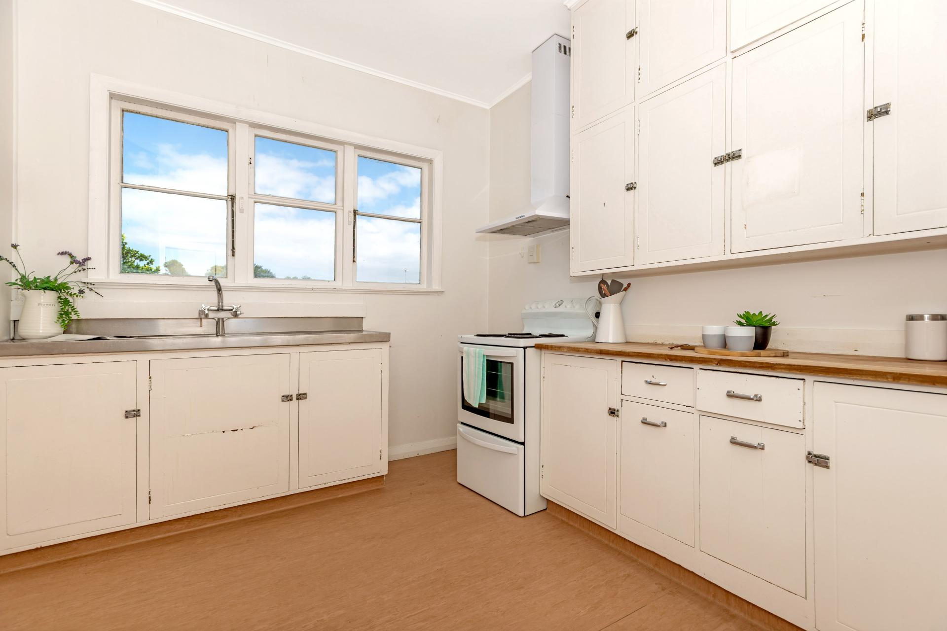 70 Centennial Crescent, Te Hapara