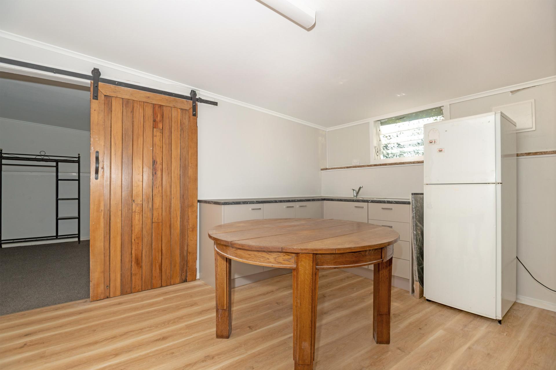 23 Haldane St, Elgin