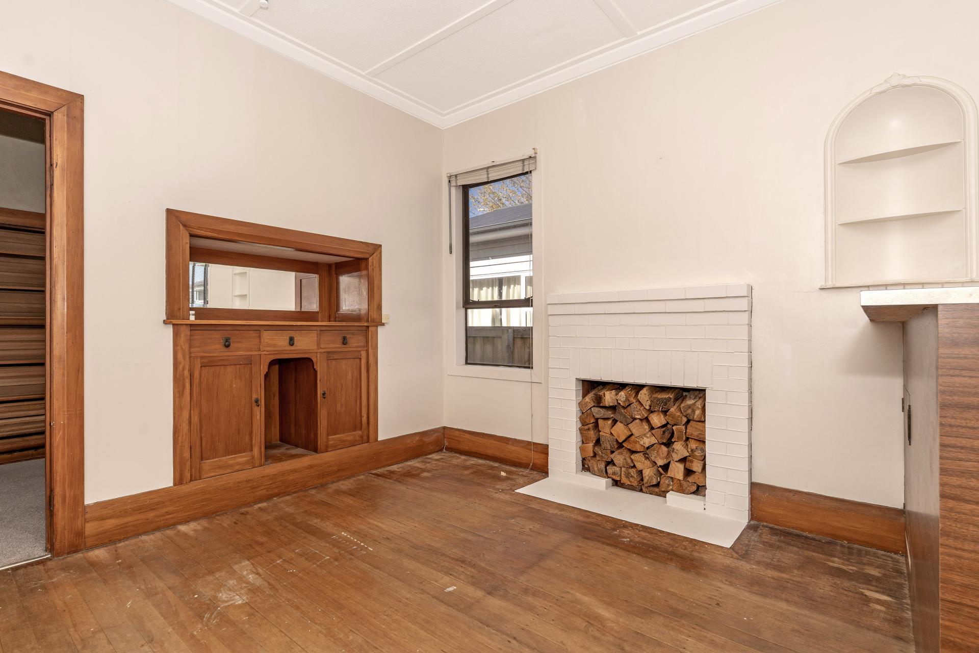 14 De Lautour Road, Kaiti