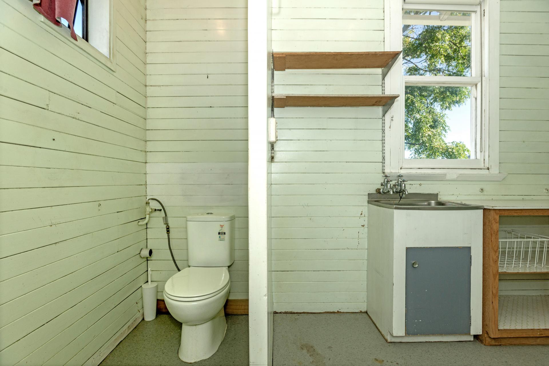 14 De Lautour Road, Kaiti