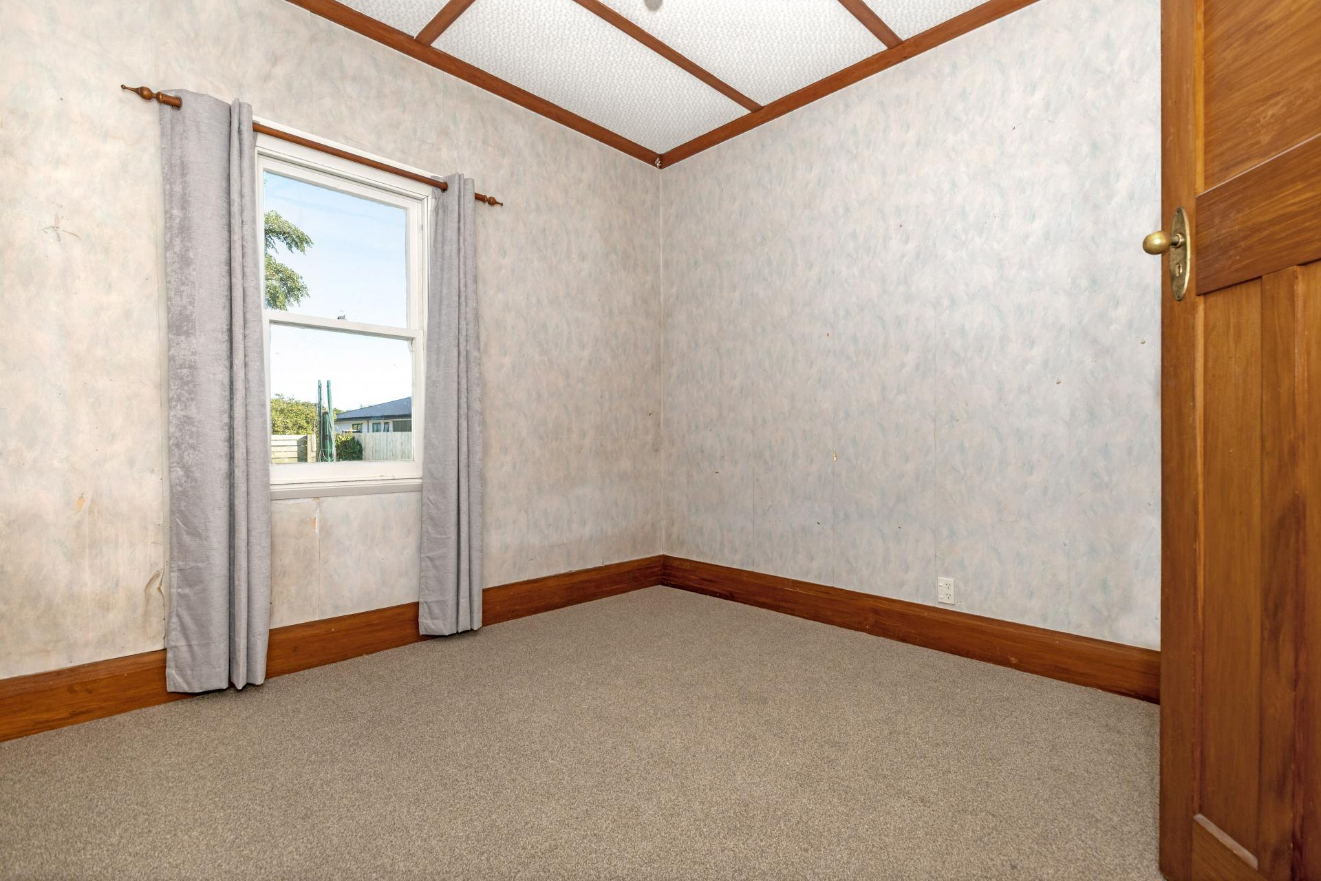 14 De Lautour Road, Kaiti