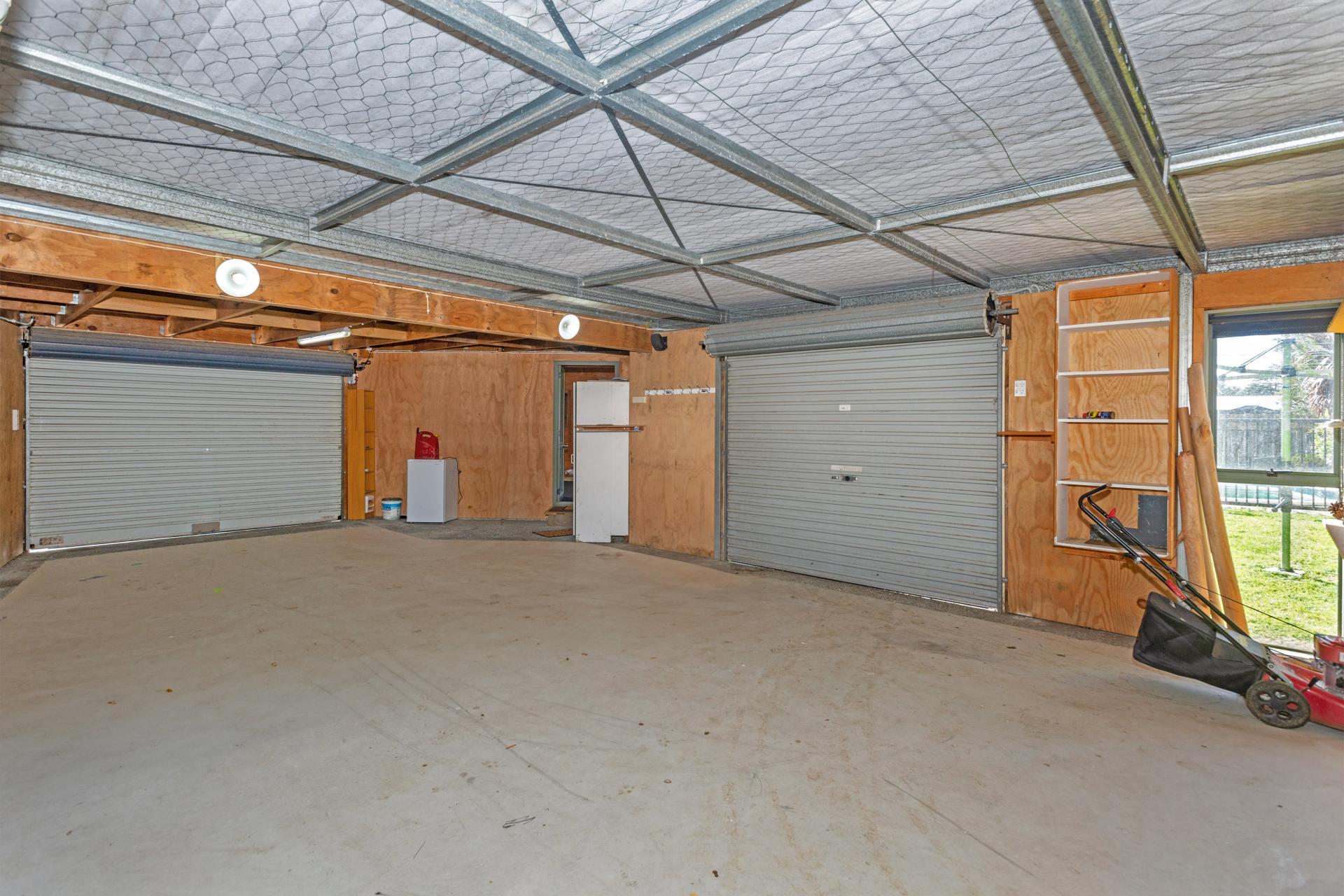 12 Ruru Avenue, Lytton West