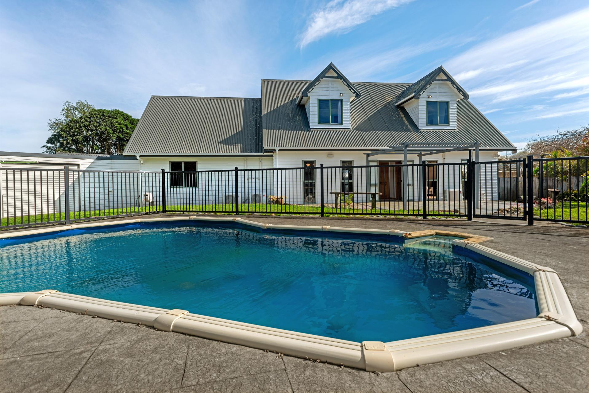 12 Ruru Avenue, Lytton West