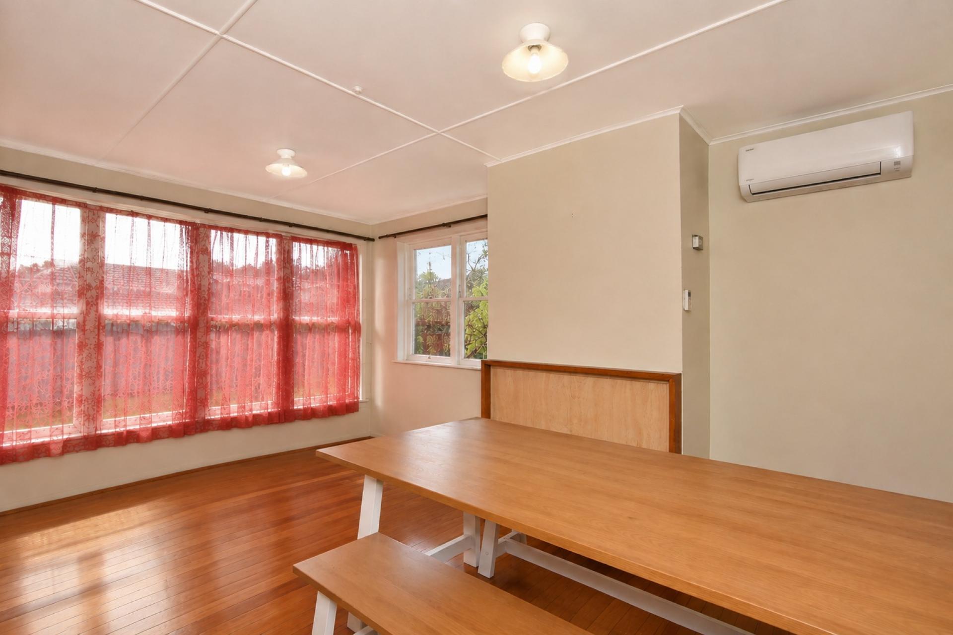 26,28,30 Cavendish Crescent, Outer Kaiti