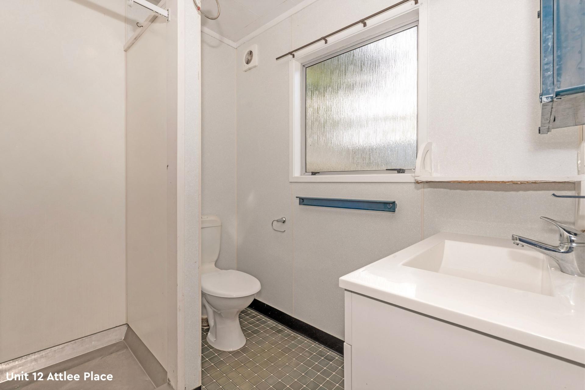 12 and 13 Attlee Place, Gisborne