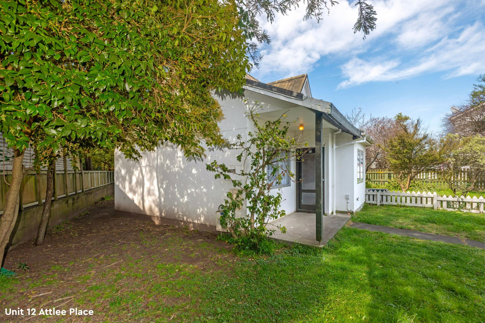12 and 13 Attlee Place, Gisborne