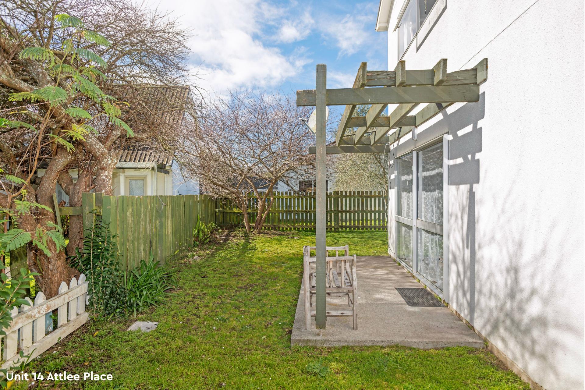 12 and 13 Attlee Place, Gisborne