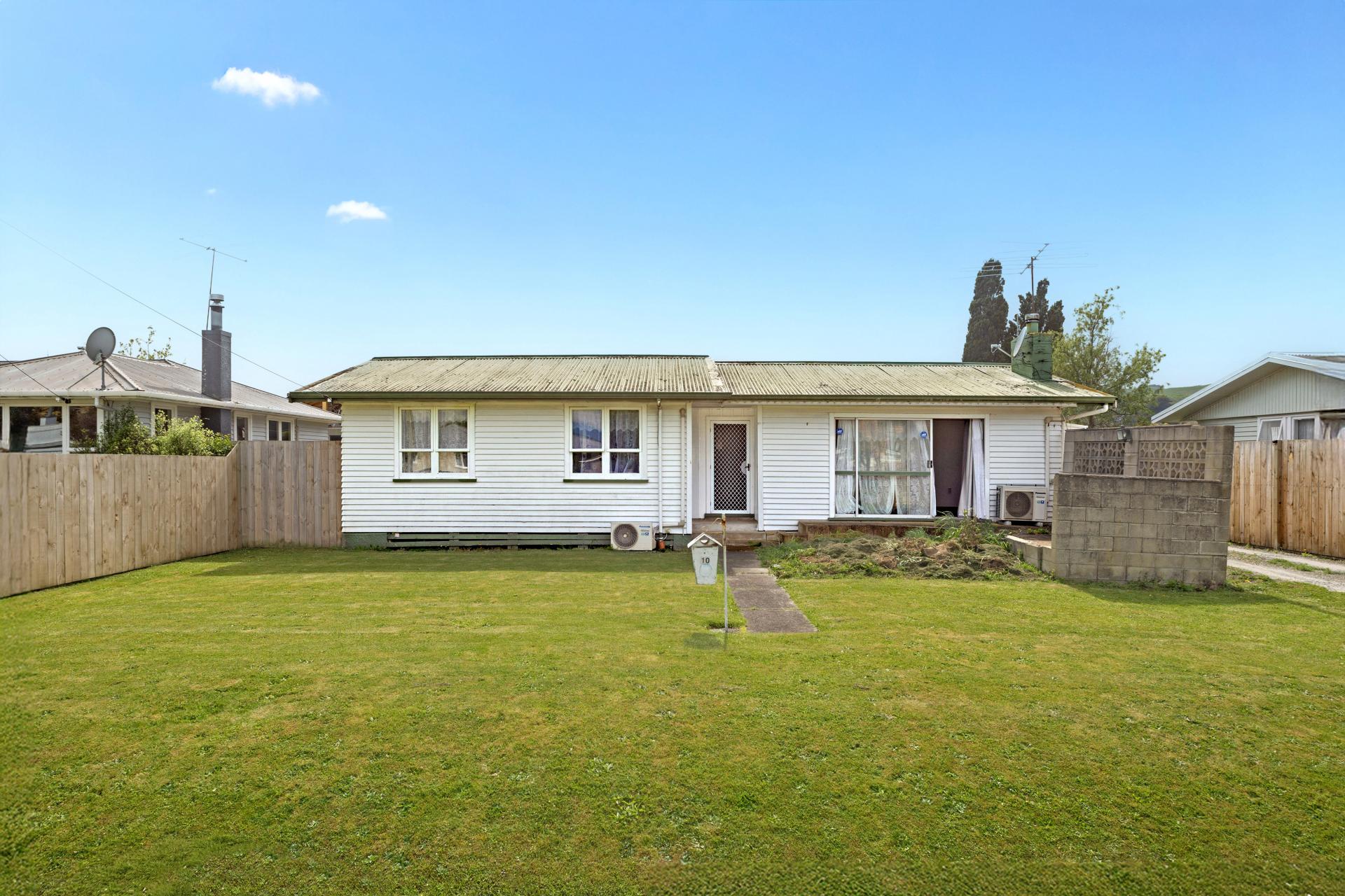 10 Daphne Street, Outer Kaiti