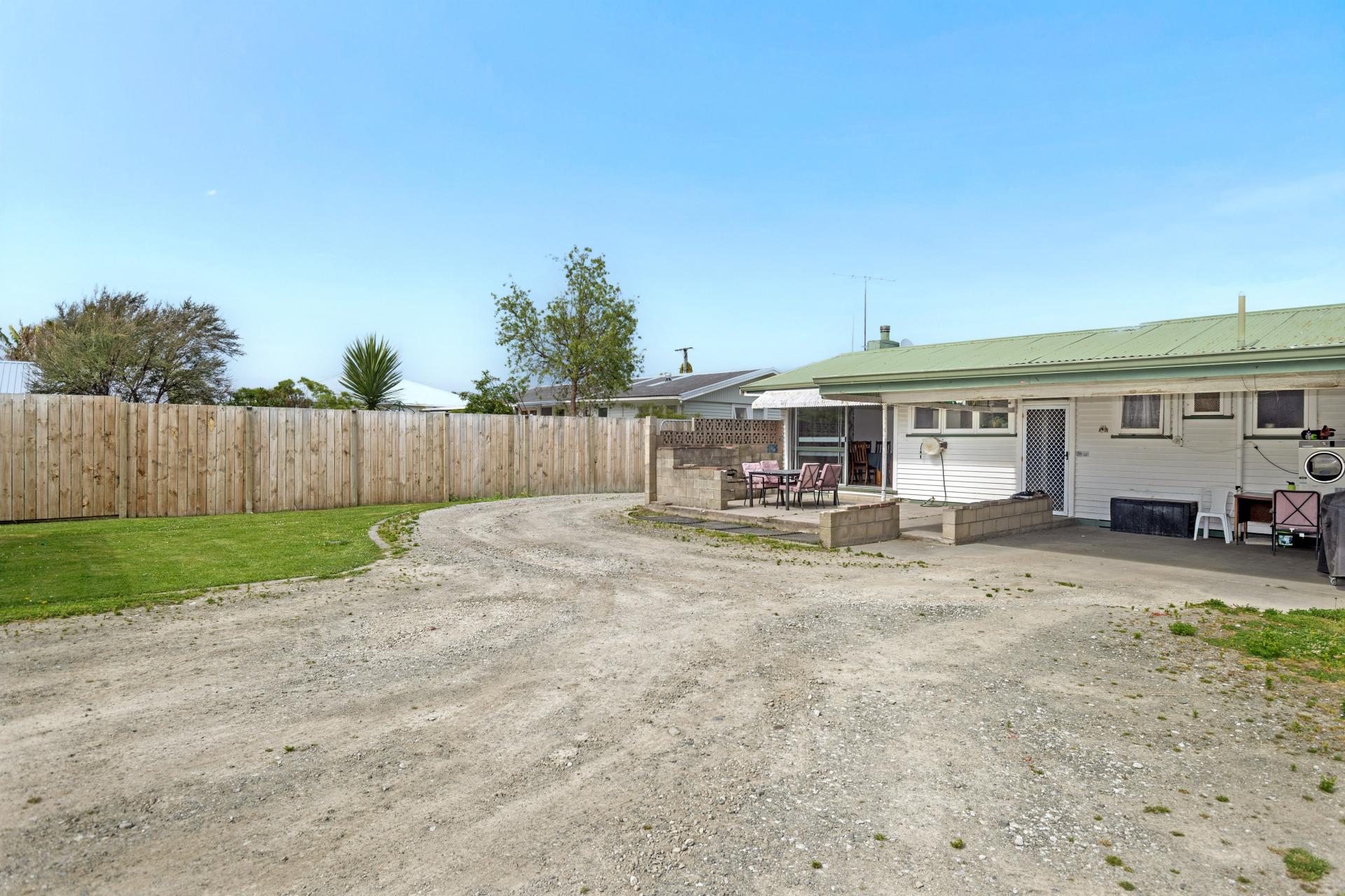 10 Daphne Street, Outer Kaiti