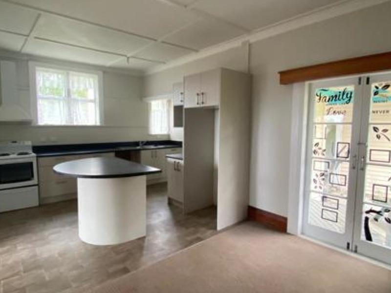 3 School Road, Tokomaru Bay