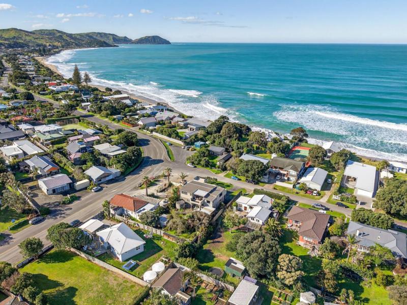 3-pare-street-wainui