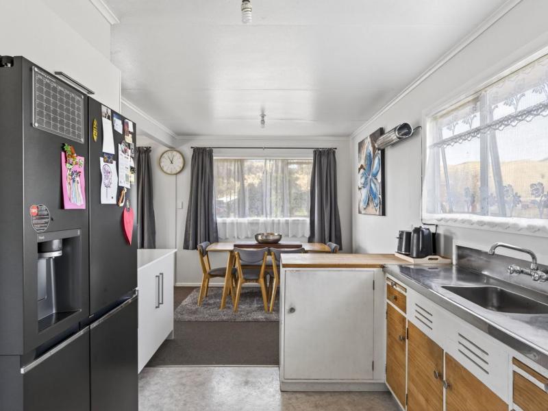18 Library Road, Te Karaka