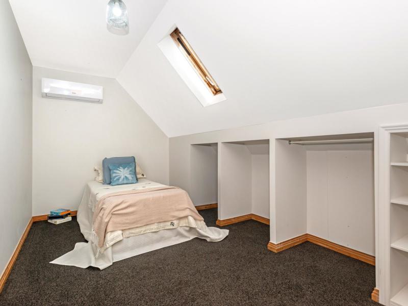 12 Ruru Avenue, Lytton West