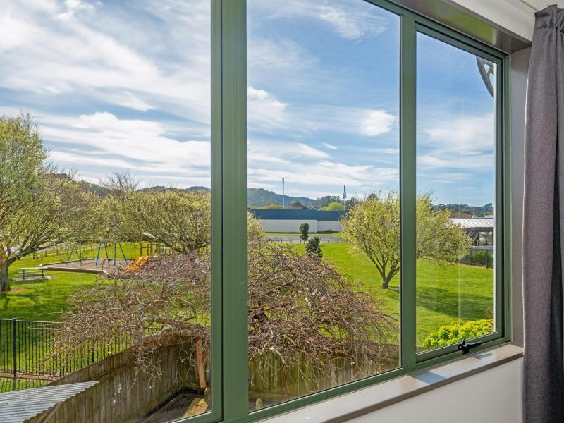 12 Ruru Avenue, Lytton West