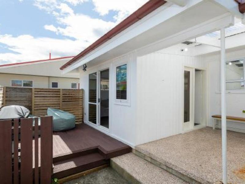 113 Lytton Road , Riverdale
