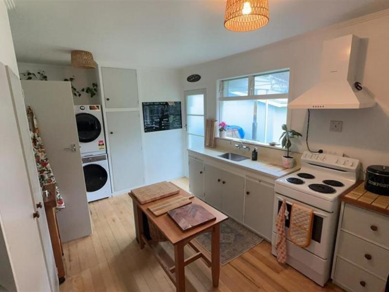 45 Moana Road, Okitu