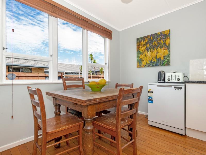 20 Leon Street, Riverdale