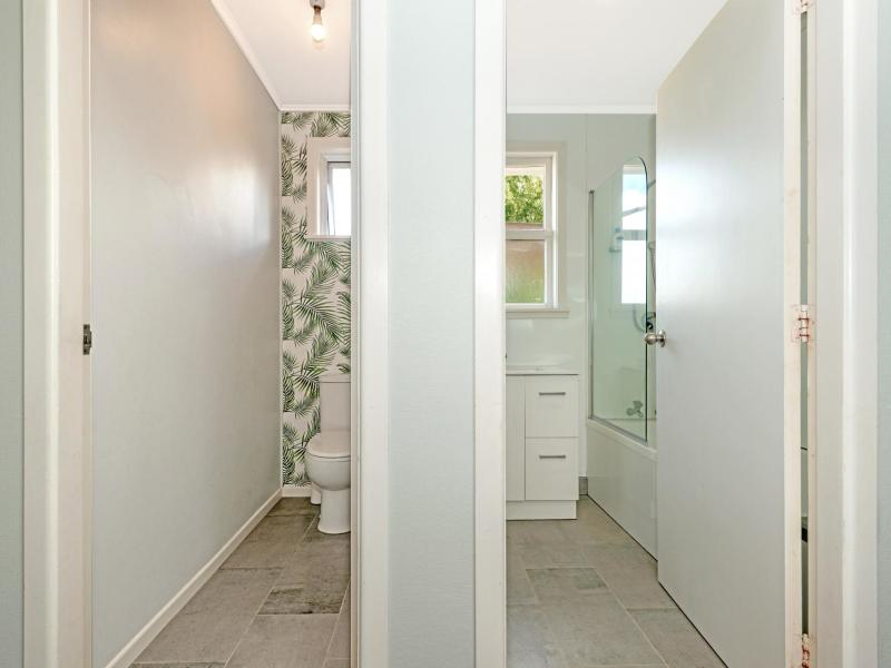 20 Leon Street, Riverdale