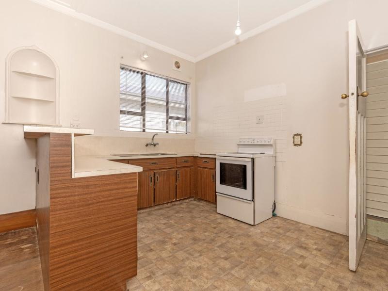 14 De Lautour Road, Kaiti