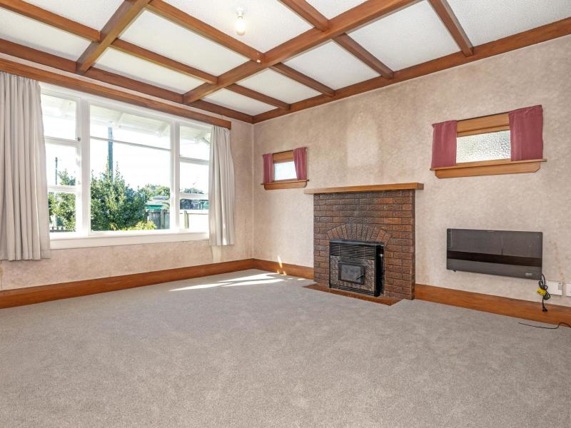 14 De Lautour Road, Kaiti