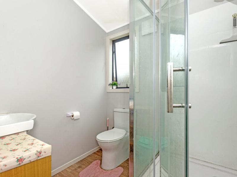 14 De Lautour Road, Kaiti