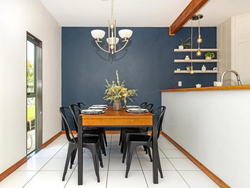 12 Ruru Avenue, Lytton West