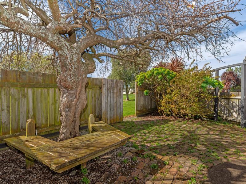 12 Ruru Avenue, Lytton West