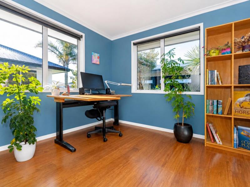72 Hamilton Drive, Wainui Beach