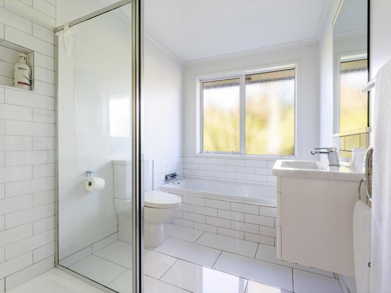 72 Hamilton Drive, Wainui Beach
