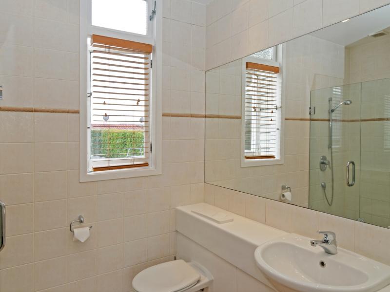 62 Kitenui Avenue, Mount Albert