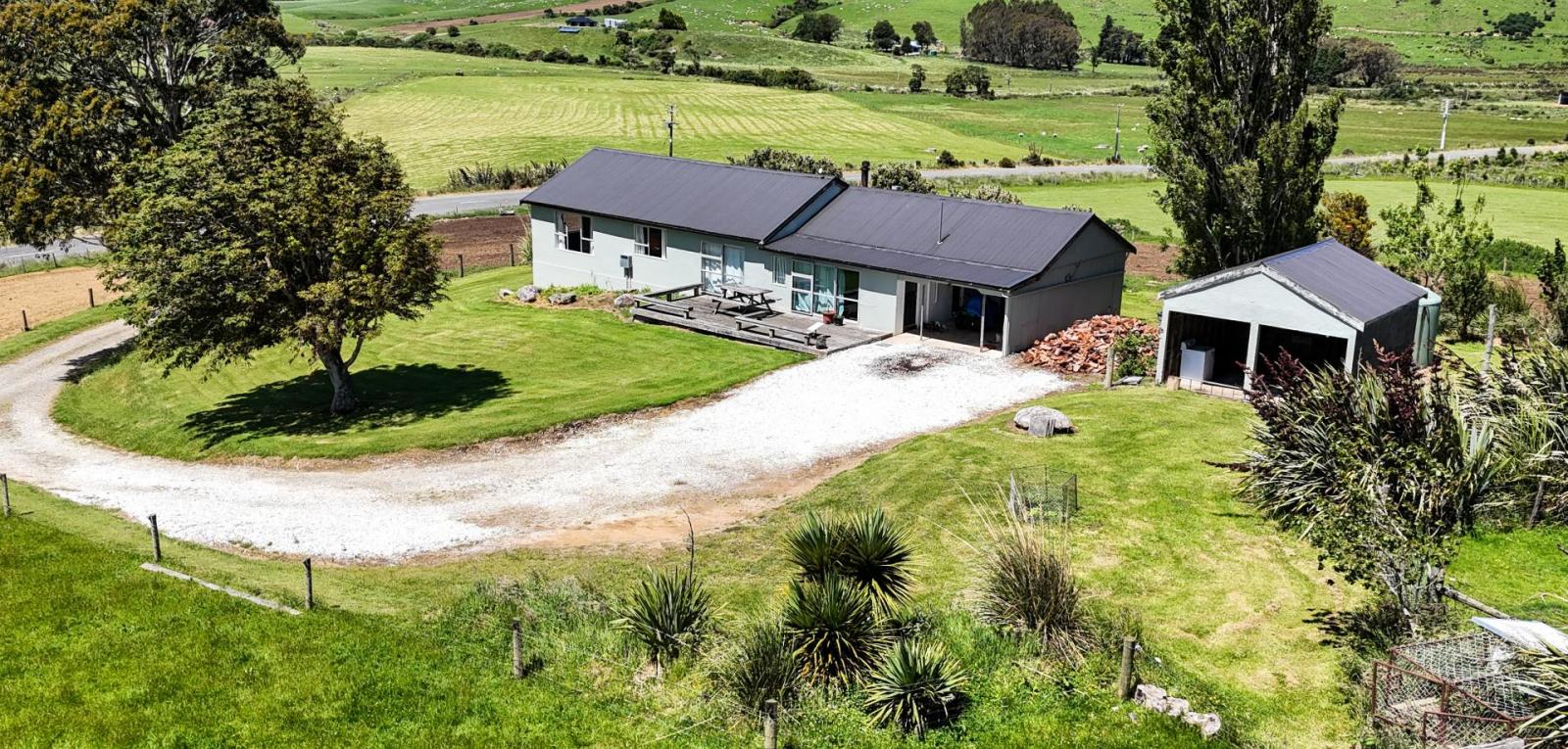 124 Niagara Waikawa Road