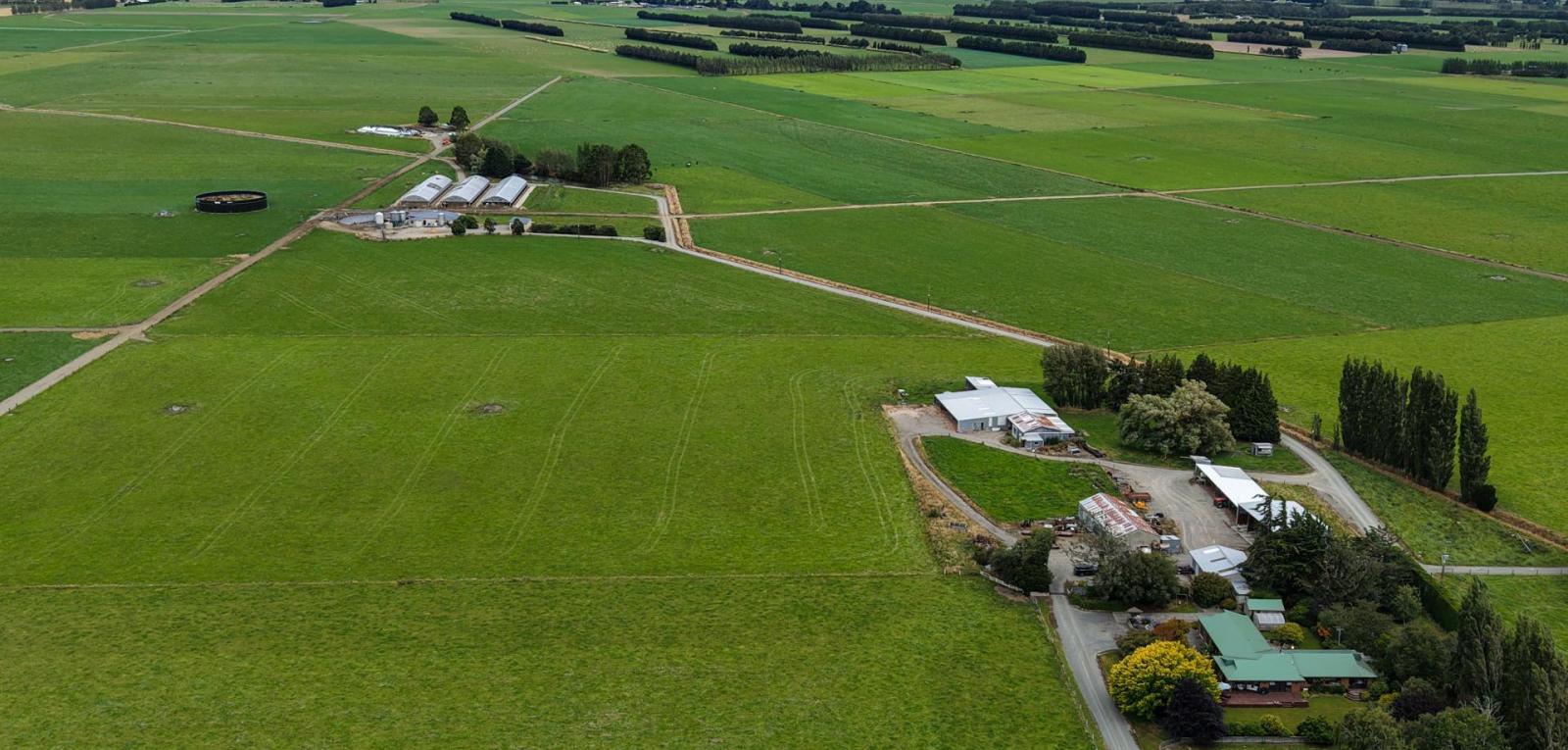 867 Hundred Line Road East