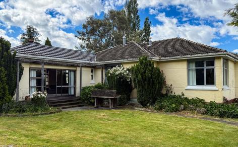 840 Ardlussa Cattleflat Road