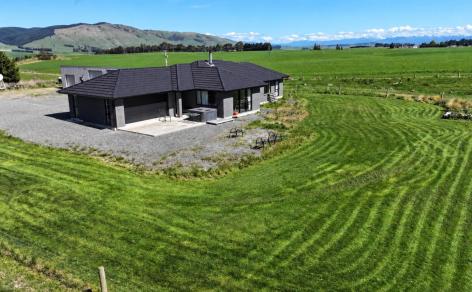18 Tramway Road