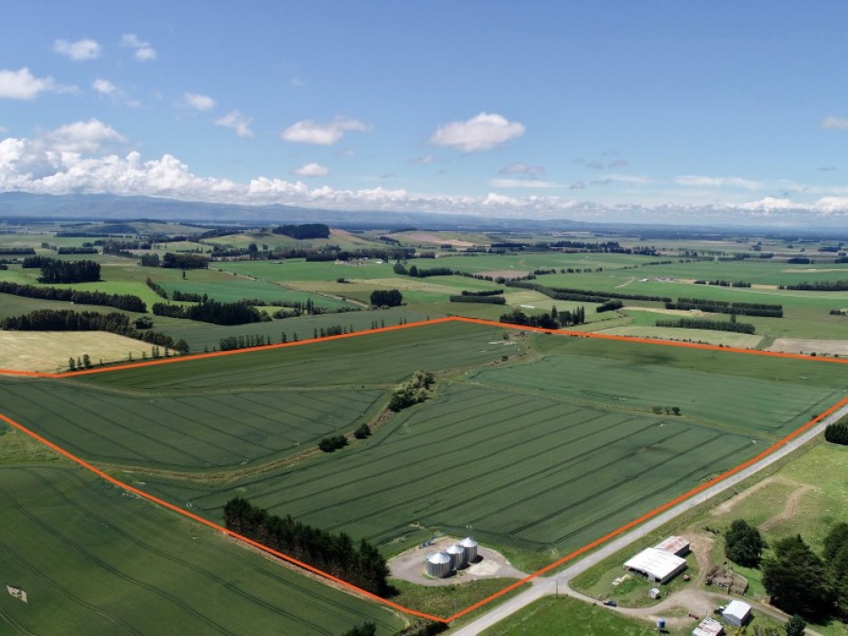 684 Longridge Road, Longridge