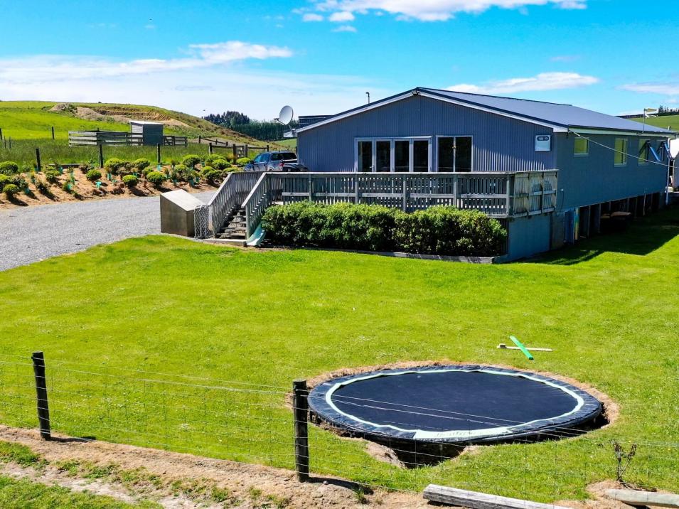 63 Howe Road, Waikaka