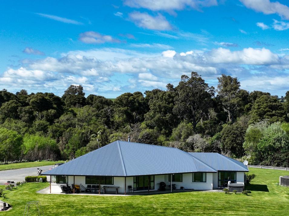 218 Channel Road, Springhills