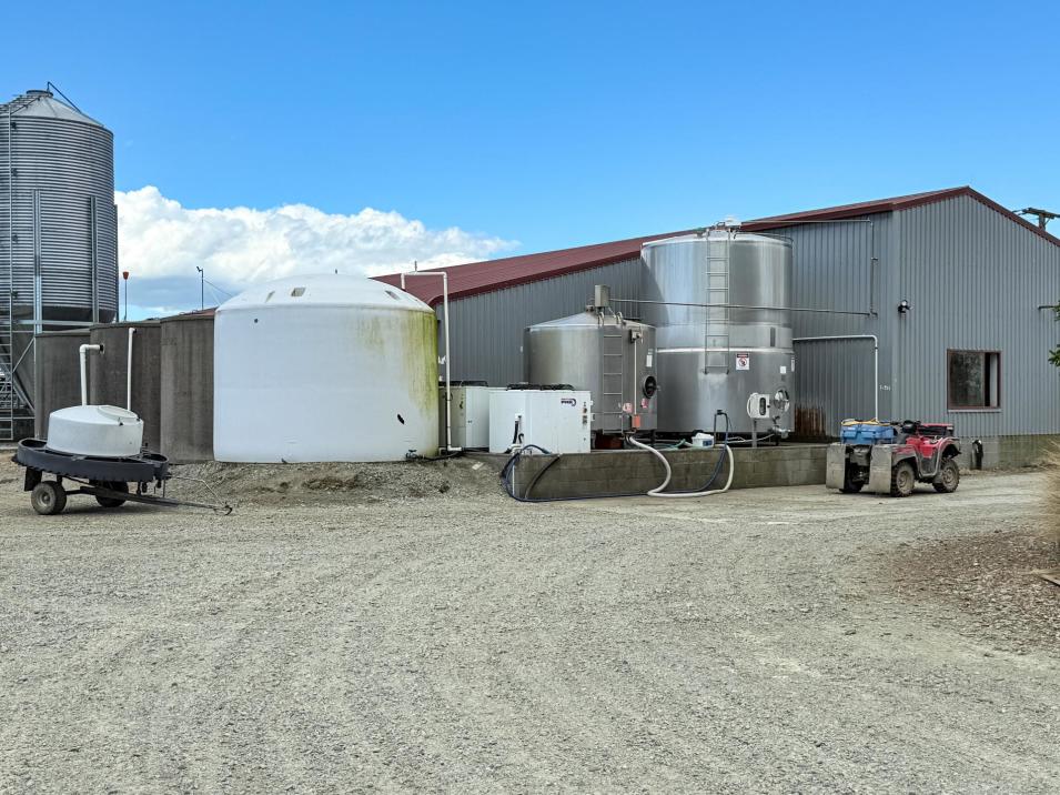 296 Oporo Flat Road, Oporo