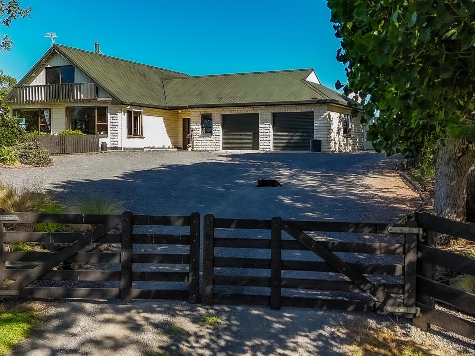 10 Four Mile Creek Road, Te Houka